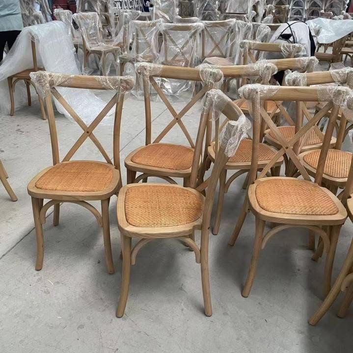 Stackable Banquet Dining Plastic X Back Resin Crossback Chair for Event Vintage Design Farm Vineyard Oak Wood X Back Chairs Wooden Brown Chair Cross Back for sale at wholesale prices - Image 3