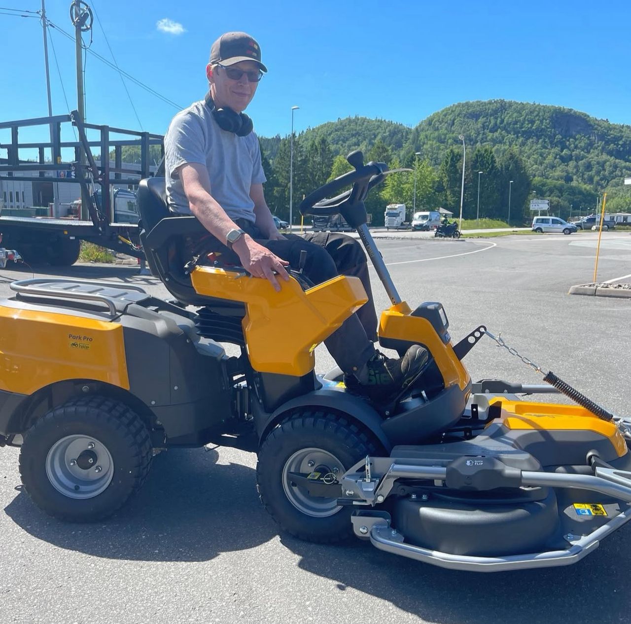 STIGA Park Pro 900 WX for sale at wholesale prices - Image 22