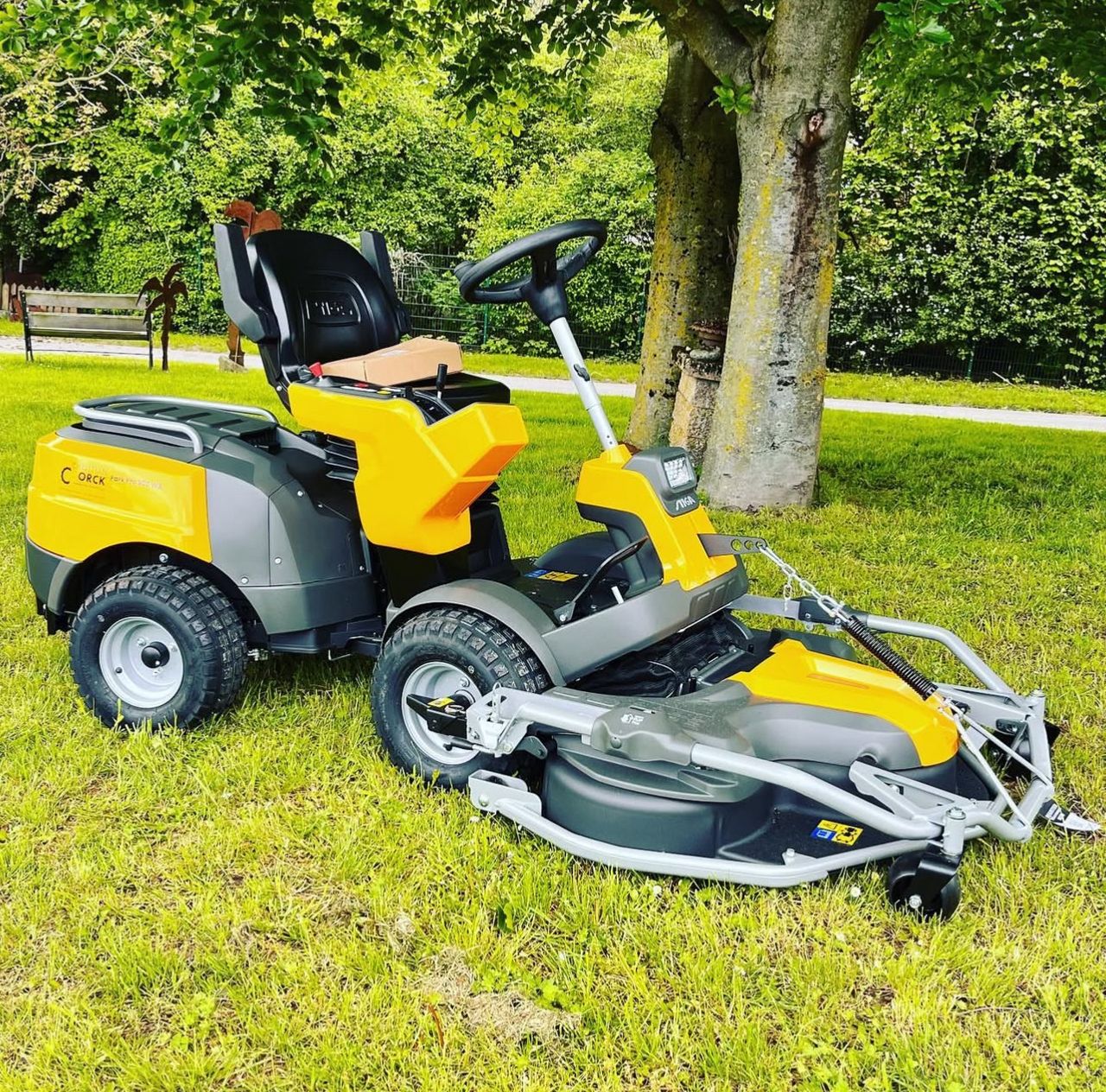 STIGA Park Pro 900 WX for sale at wholesale prices - Image 6