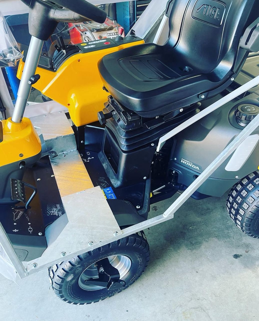 STIGA Park Pro 900 WX for sale at wholesale prices - Image 7